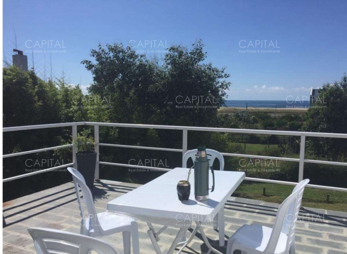 Casa en Venta en Punta Piedras, Manantiales.