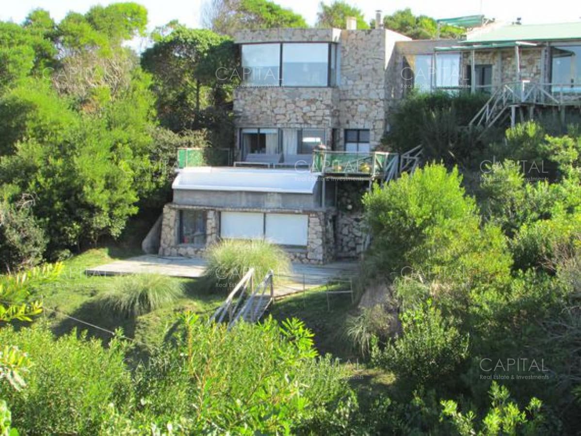 Chacra sobre el Mar de Jose Ignacio en Venta
