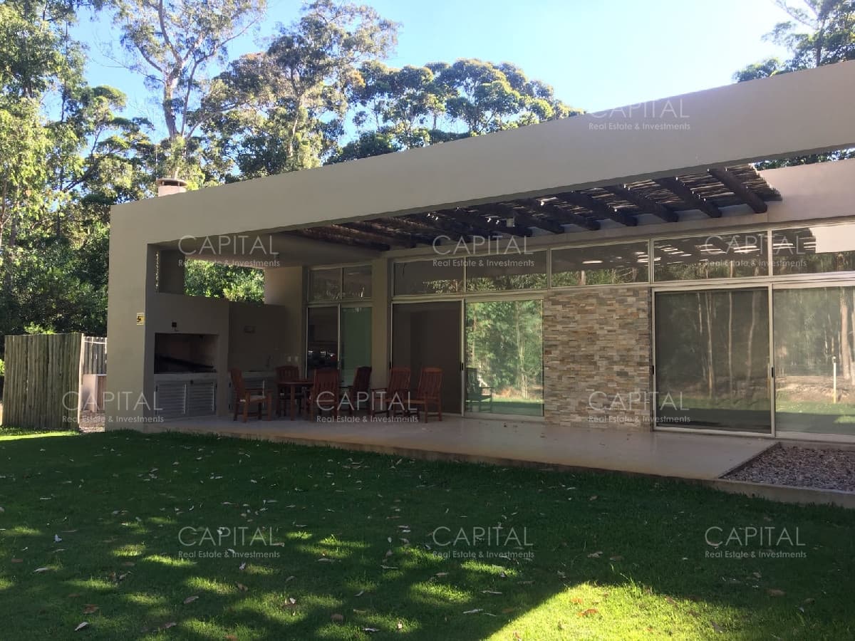 Casa Alquiler de Temporada - Venta En Solanas