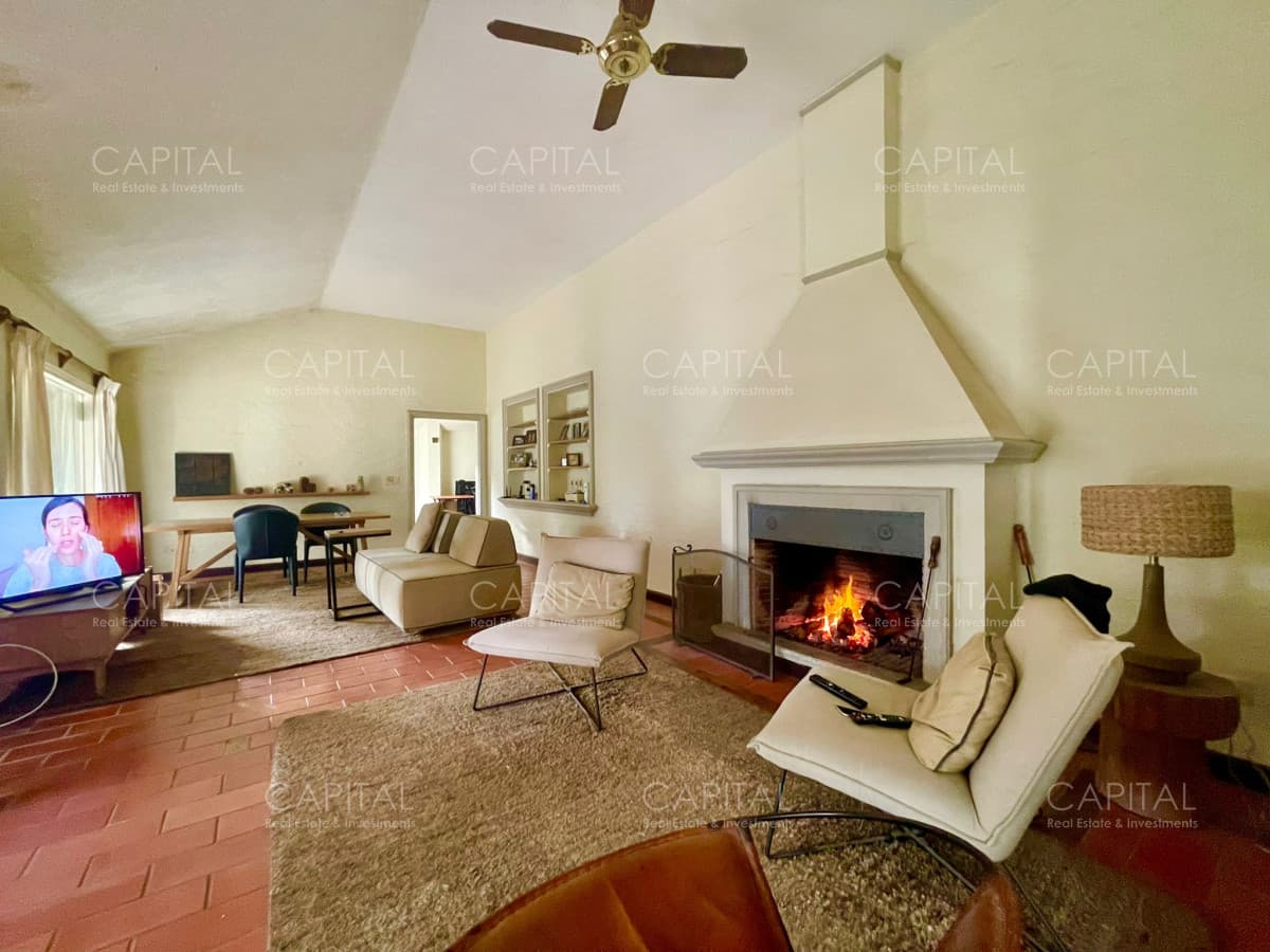 Casa de tres dormitorios en venta, Punta del Este