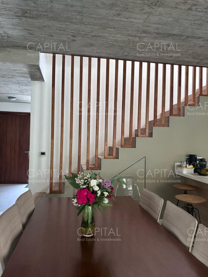 Casa de cuatro dormitorios en venta en Solanas