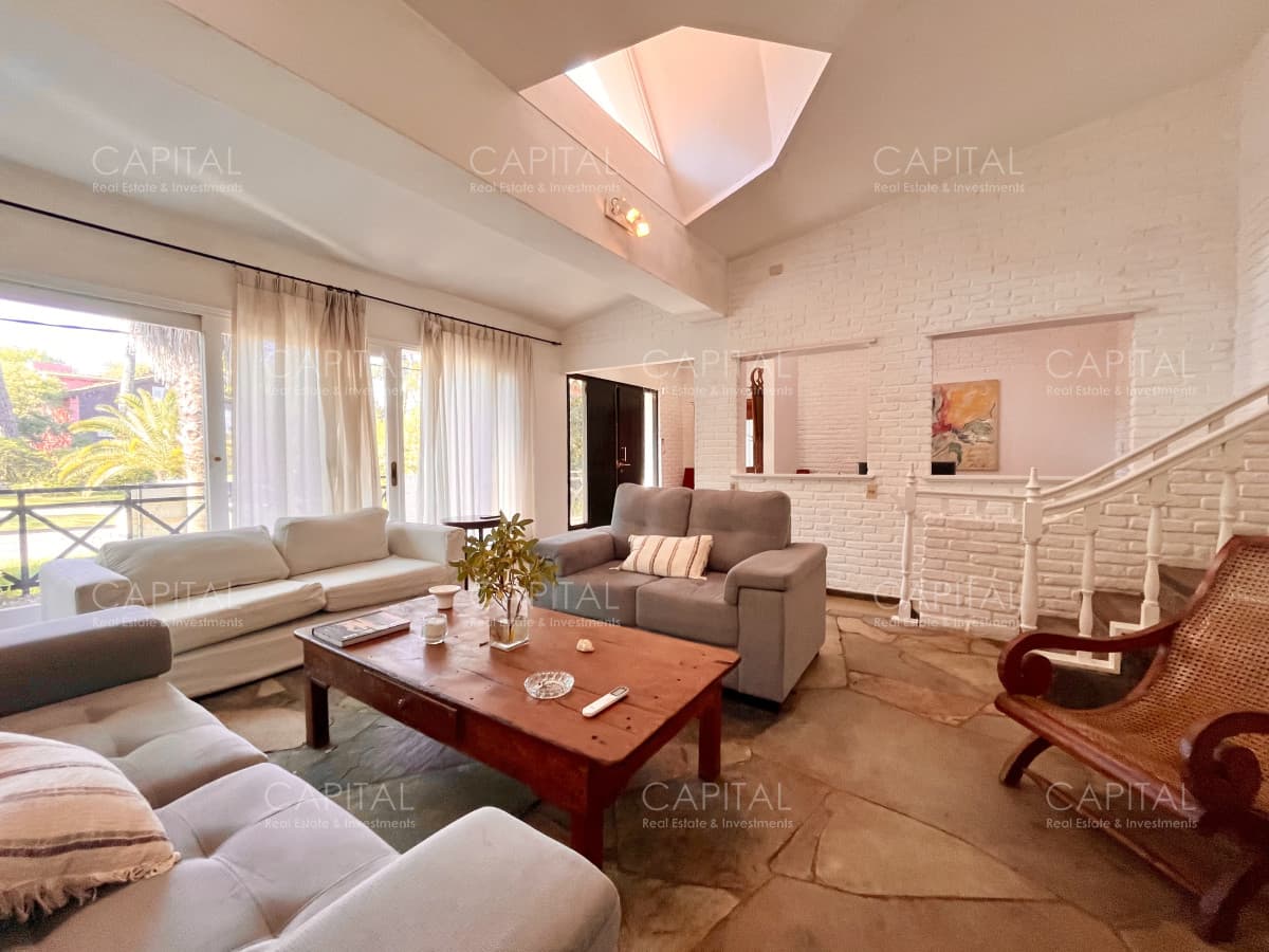 Casa Punta del Este Cinco Dormitorios San Rafael