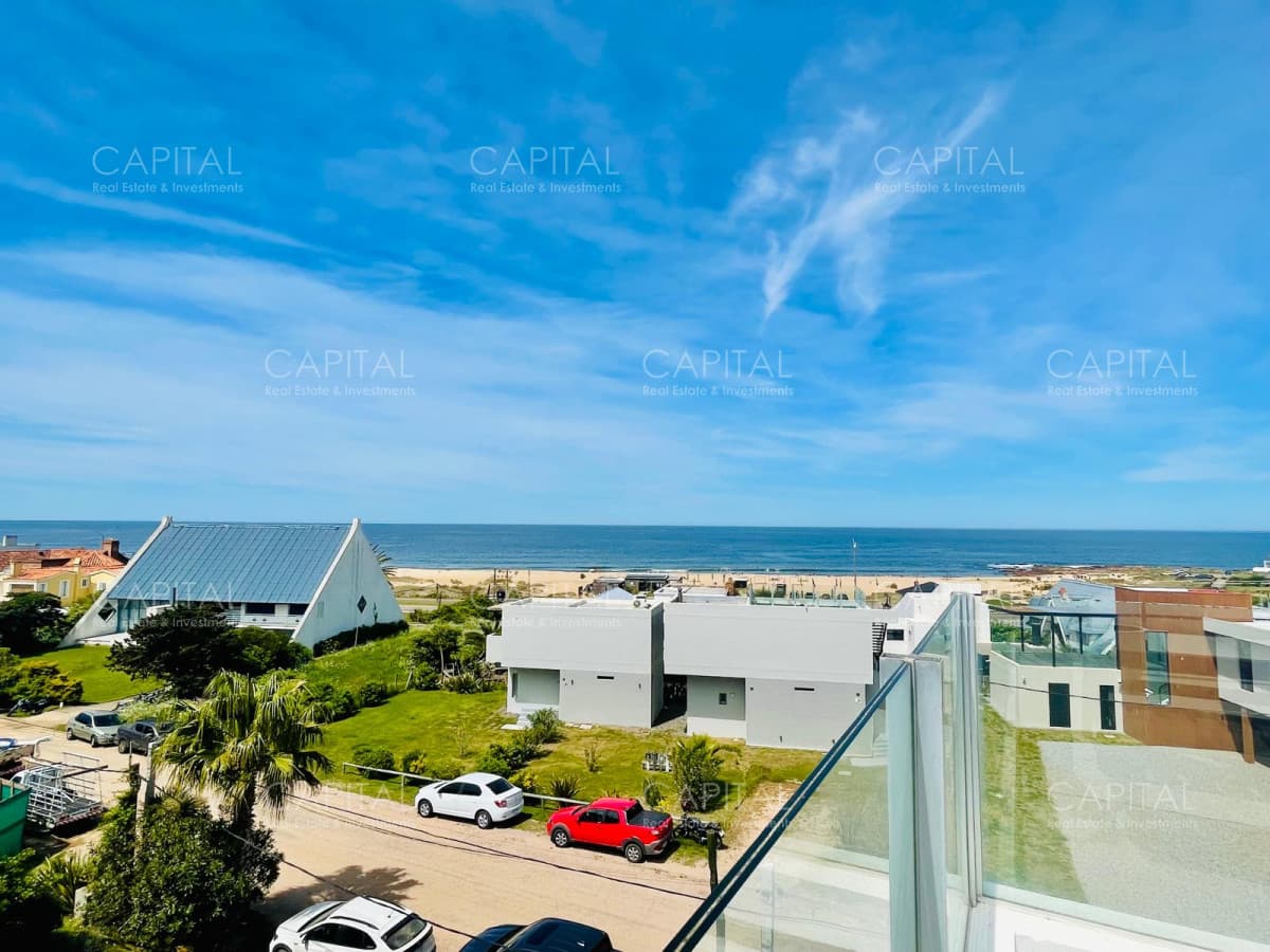 Casa en venta en Montoya a 100 mts del mar
