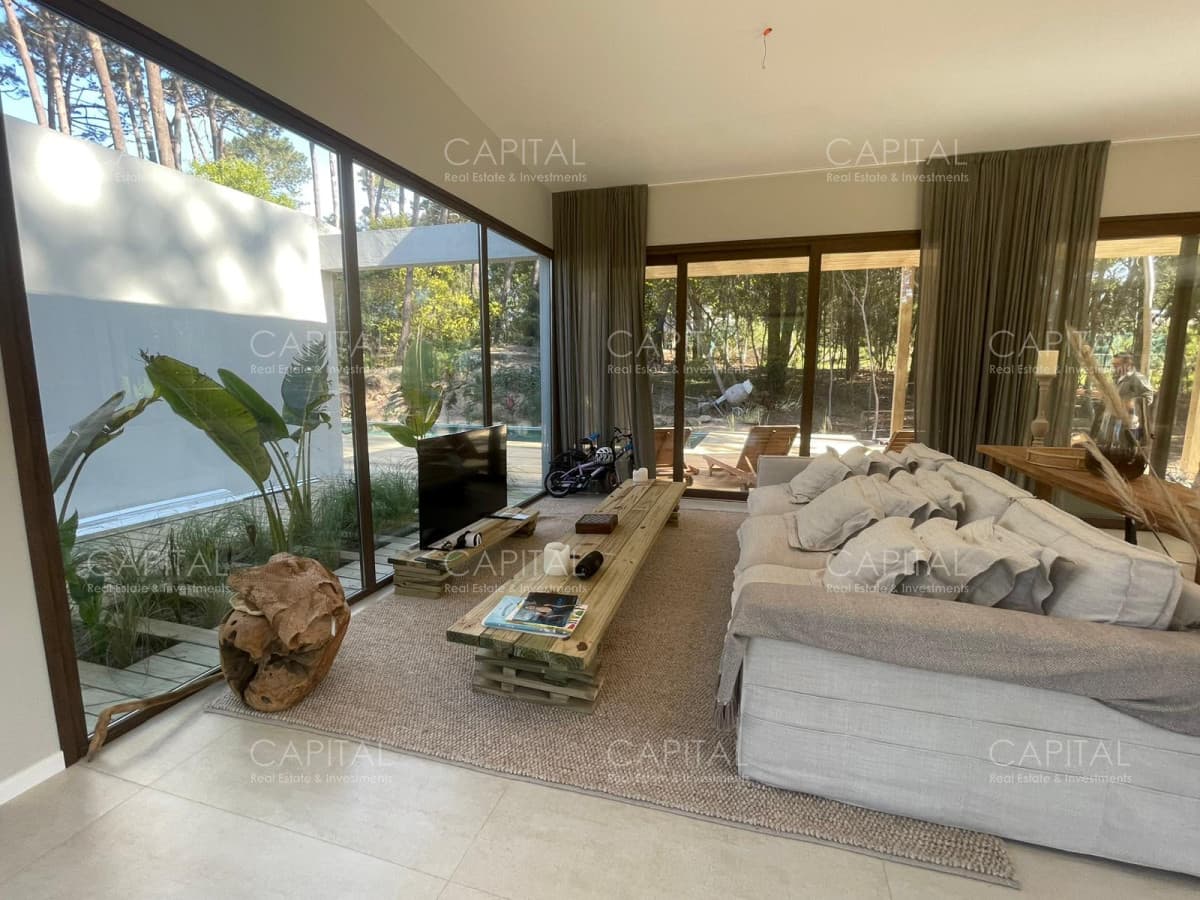 Excelente casa moderna en venta en Reserva Montoya