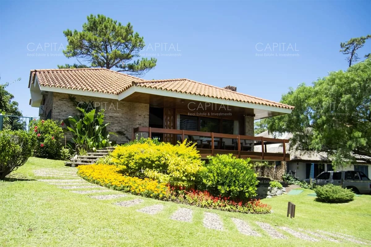 Casa en Playa Mansa en Venta