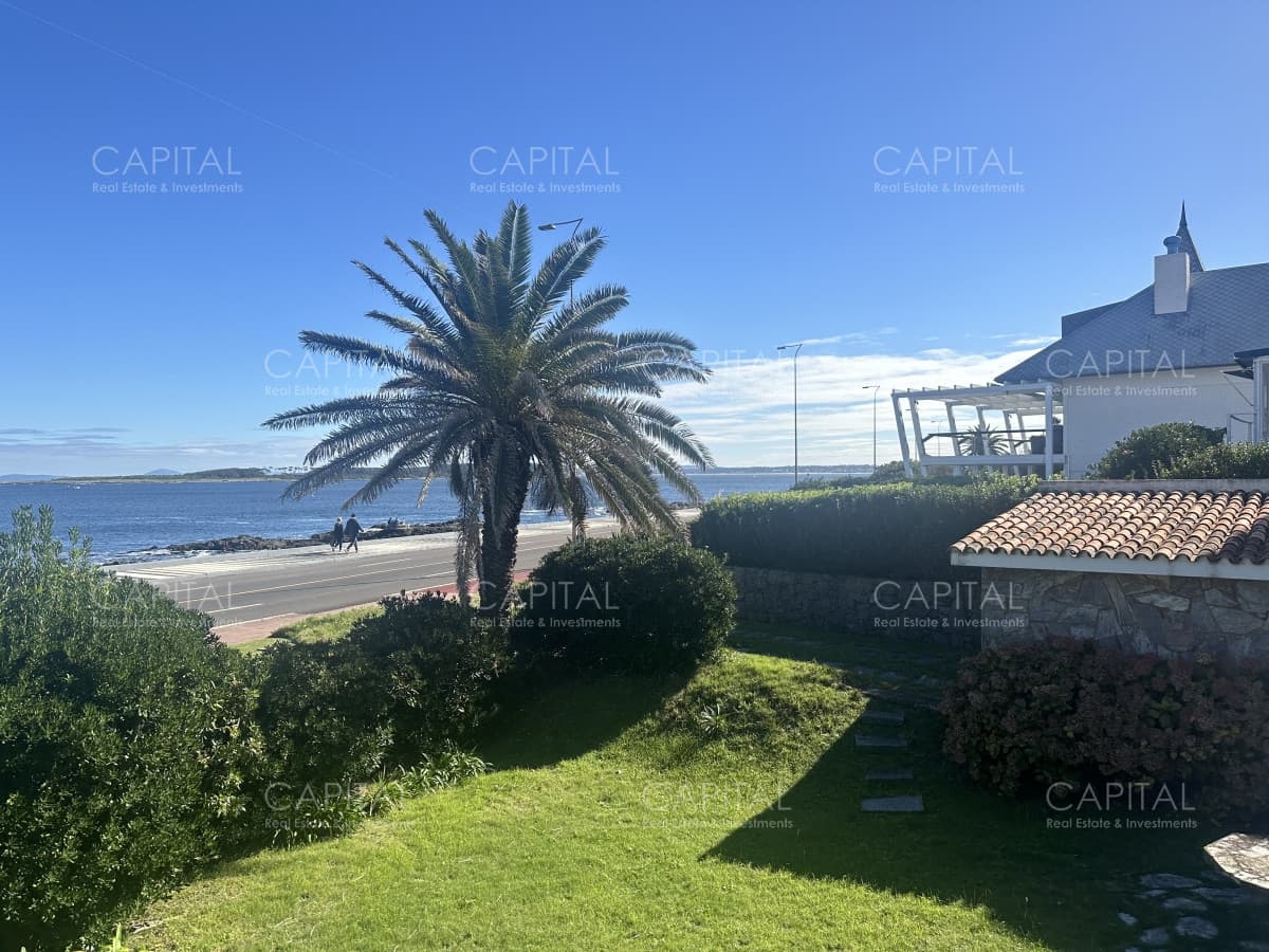 Casa Primera Fila Peninsula Punta del Este