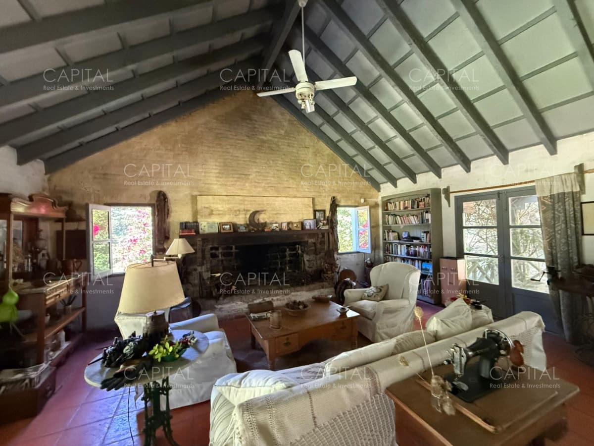Casa en Venta en La Barra Con Amplio Terreno