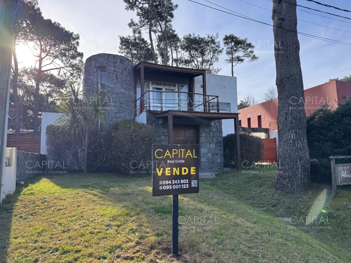 Linda casa en venta en Montoya, La Barra