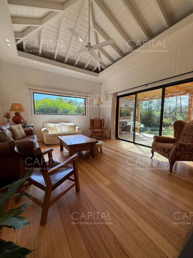 Casa en Barra Verde de dos dormitorios en Alquiler