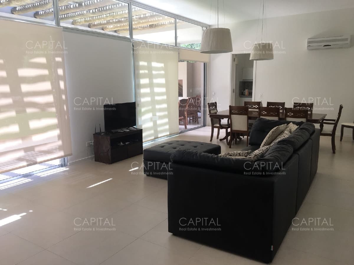 Casa Alquiler de Temporada - Venta En Solanas