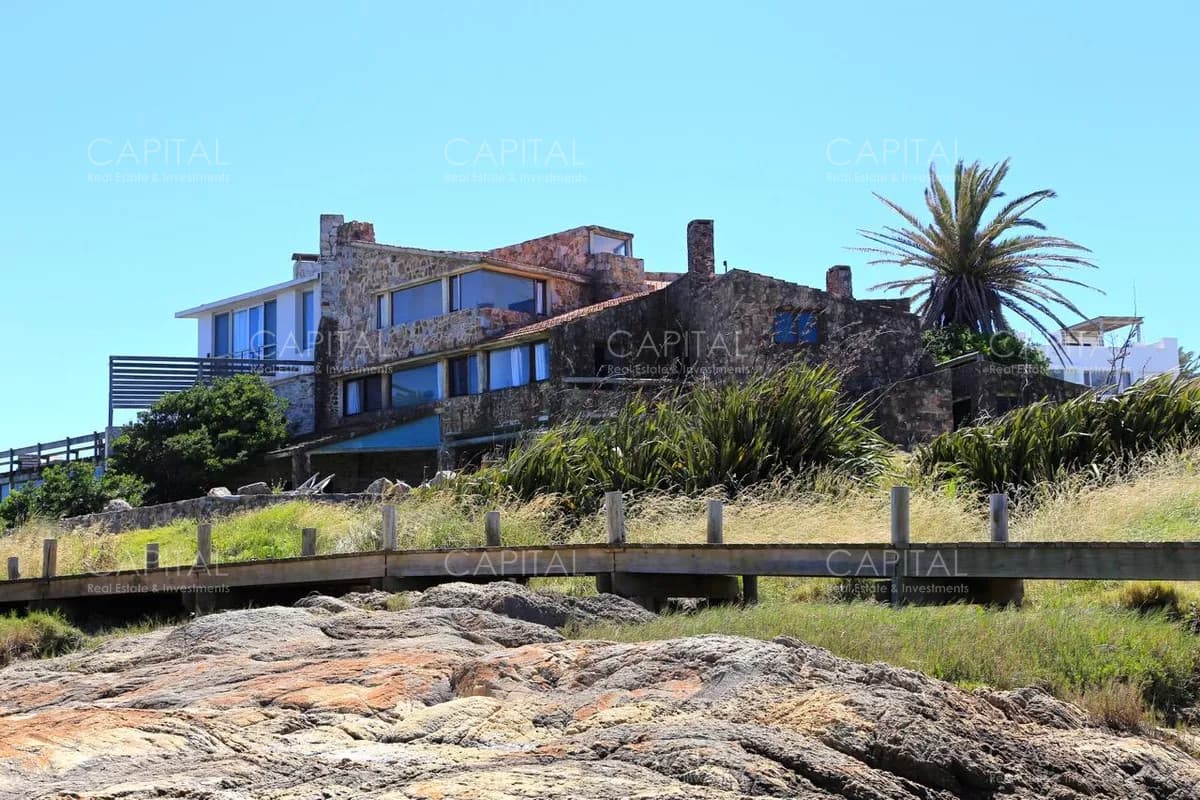 Casa única frente al mar en La Posta del Cangrejo