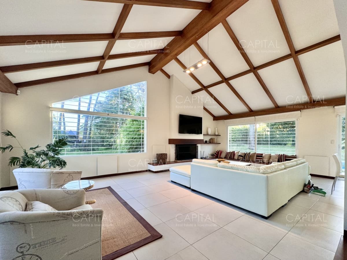Casa Playa Mansa en Venta Punta del Este