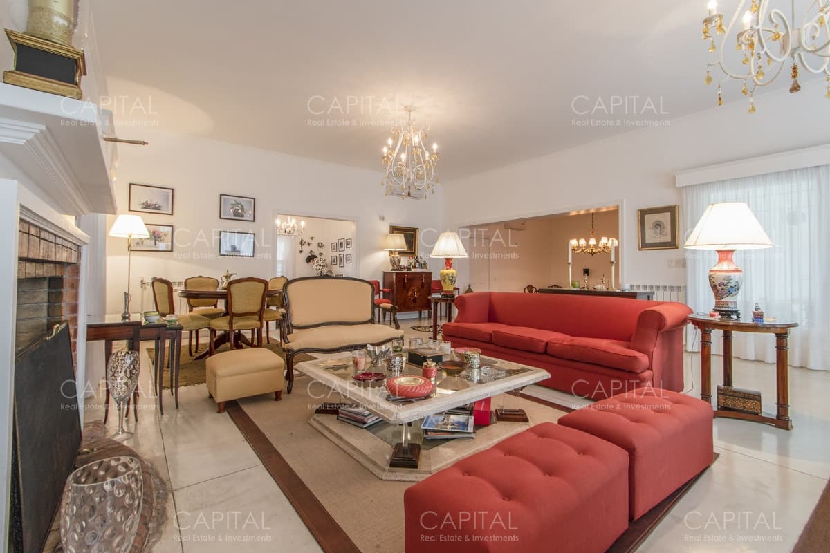 Casa de construcción tradicional totalmente reciclada en San Rafael en Venta