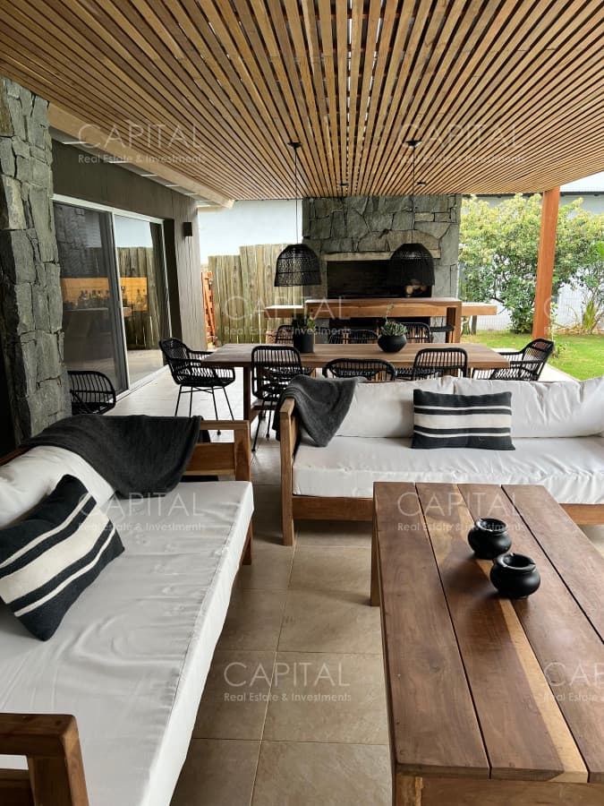 Exclusiva residencia en Pinar del Faro