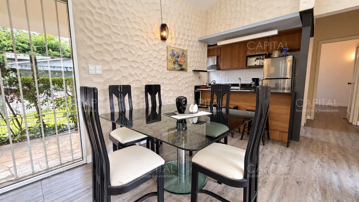 Casa en venta en Playa Mansa Punta del Este