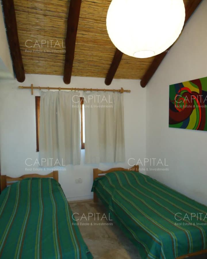 Casa en Montoya, 5 dormitorios *