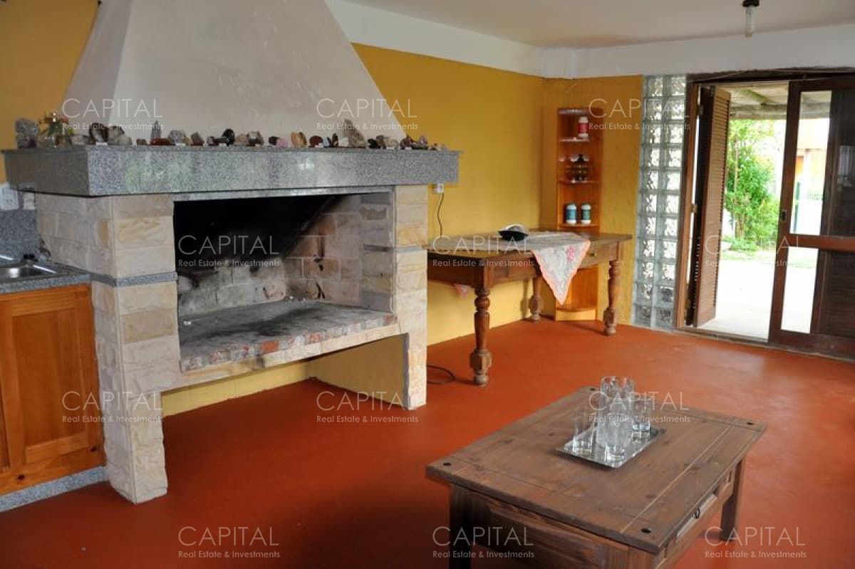 Casa de Cinco dormitorios Playa Mansa Punta del Este