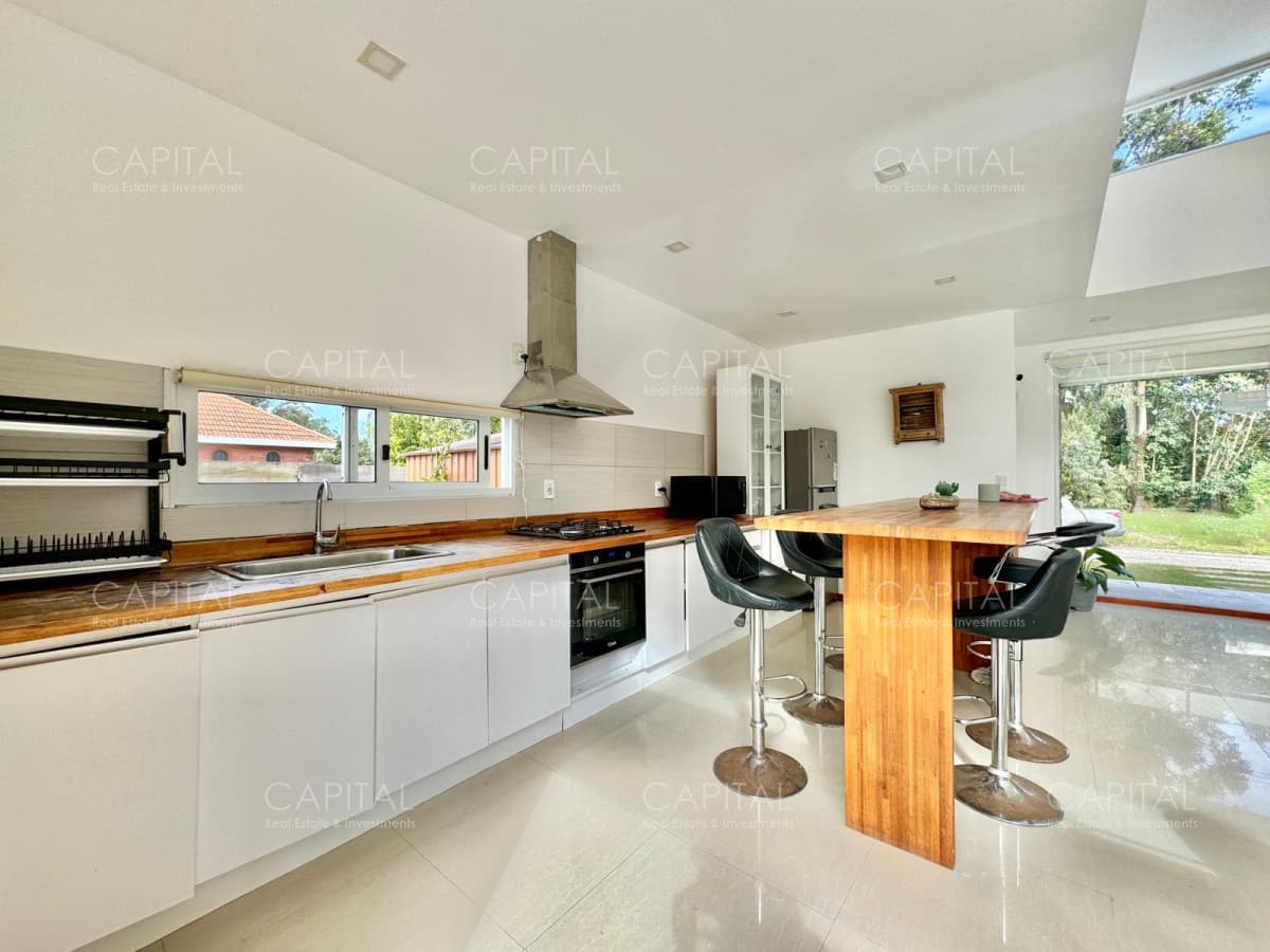 Casa de Tres dormitorios en Venta Punta del Este