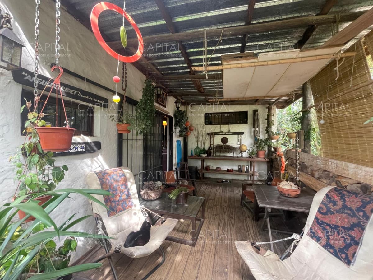 Casa en Balneario Buenos Aires con muy lindo jardín