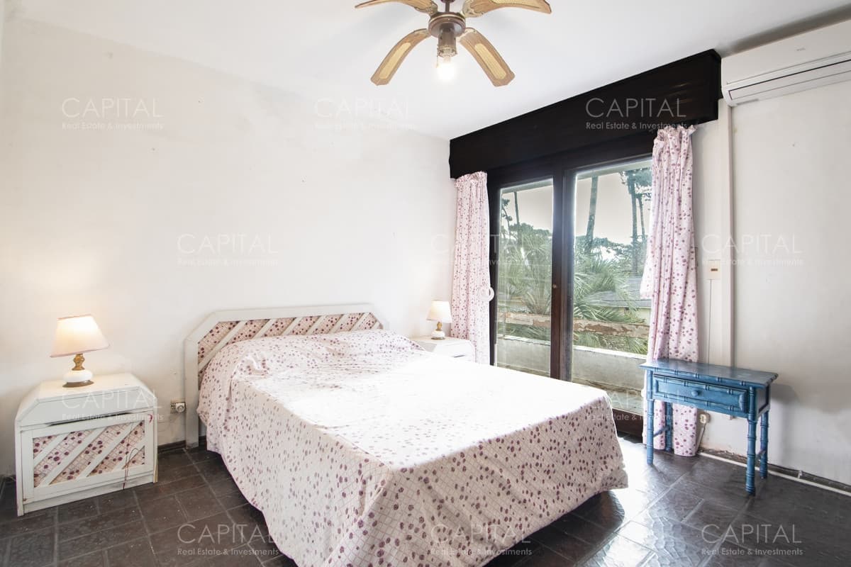 Muy buena propiedad en Venta 5 dorm 5 baños Playa Mansa