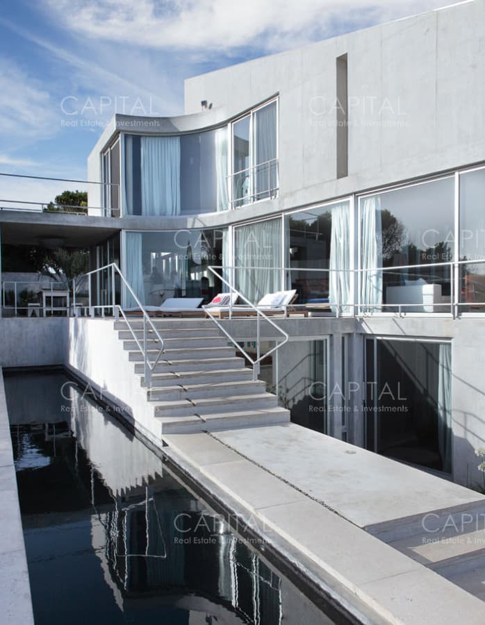 Manantiales Punta Piedra Casa Moderna en Venta