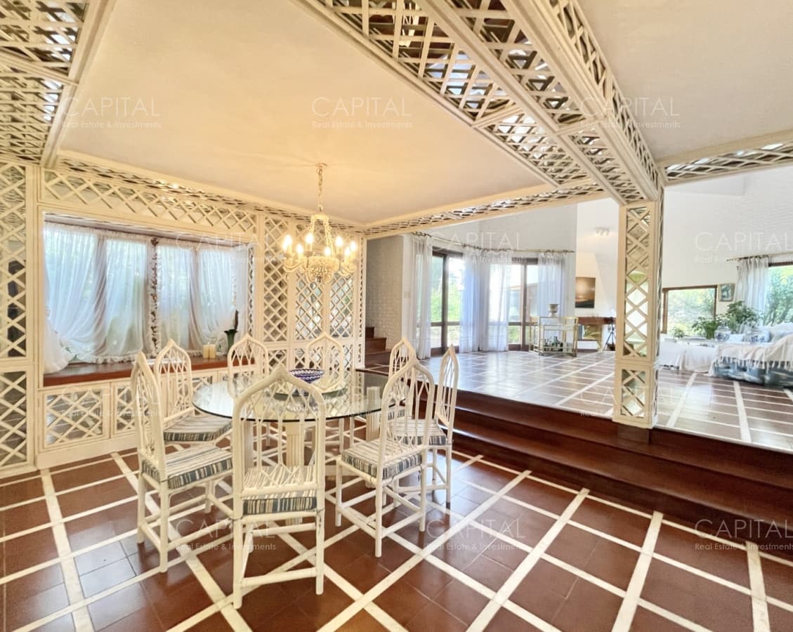Casa en Venta de Cuatro Dormitorios , Zona Lugano, Punta del Este