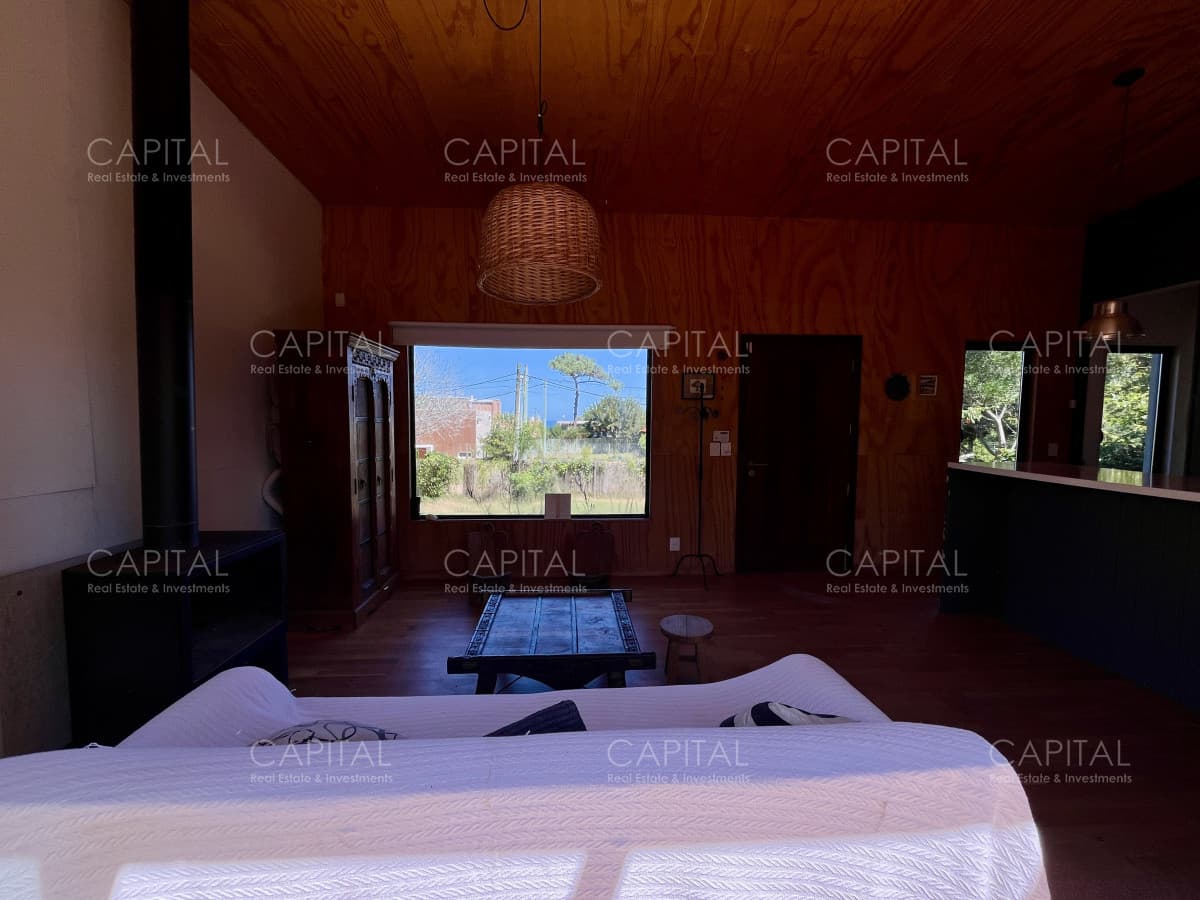 Casa en Venta en Manantiales con vista al mar y al bosque