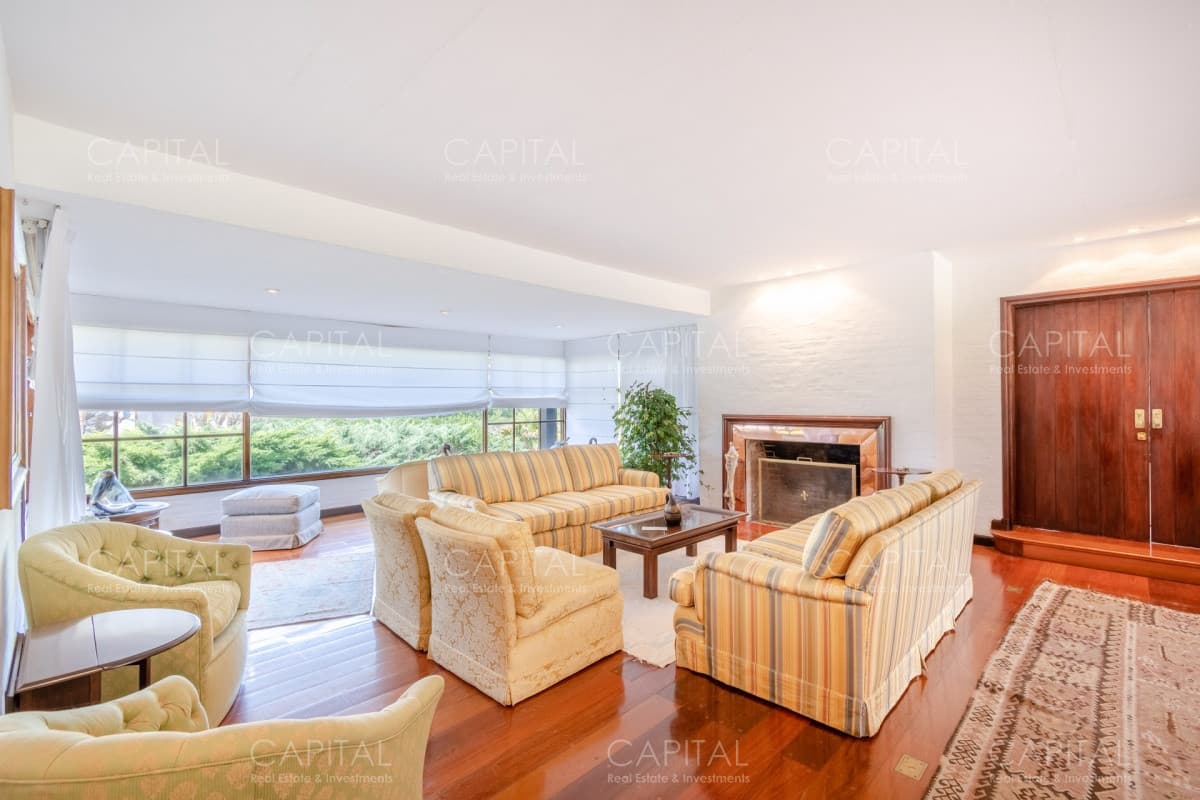 Mansion en Playa Brava de Punta del Este