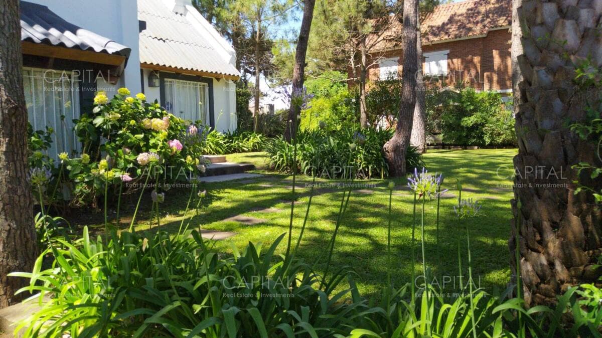 Casa de Tres Dormitorios en  Playa Brava Punta del Este