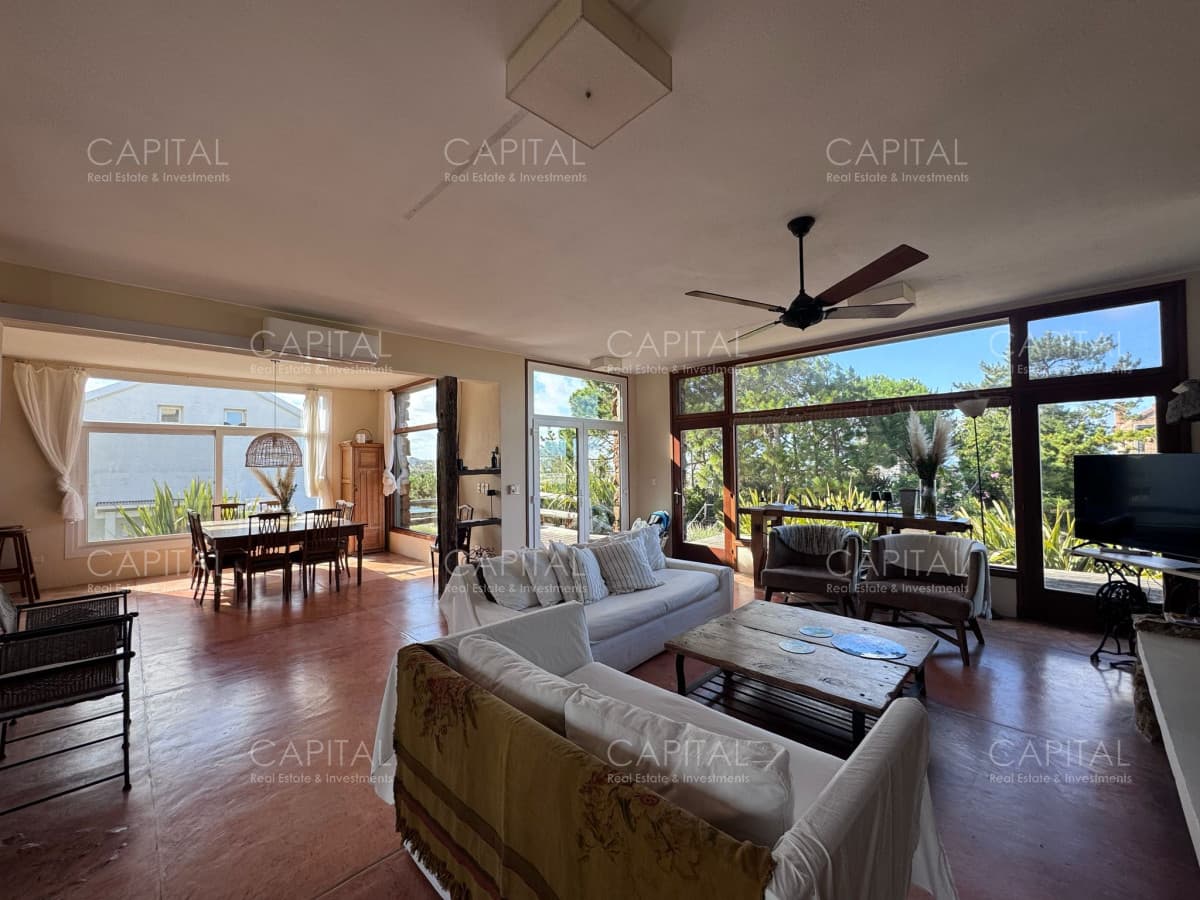 Laguna Blanca, barrio cerrado excelente residencia