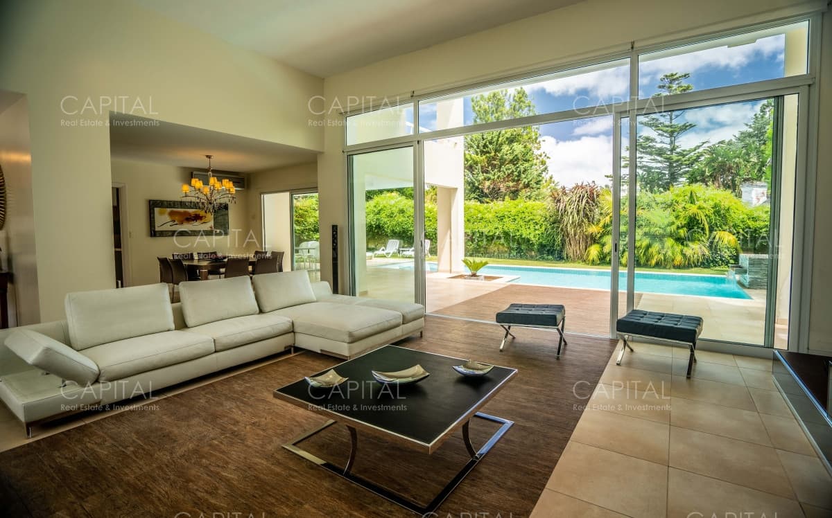 Casa Venta Bouelvard Park - Barrio Privado de Punta del Este en Venta
