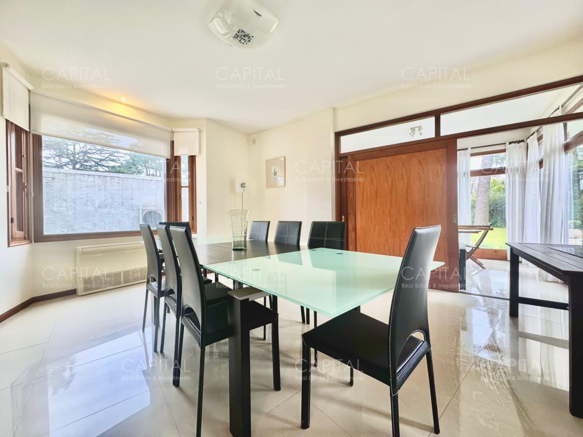 Residencia en Mansa 5 dormitorios + dependencia