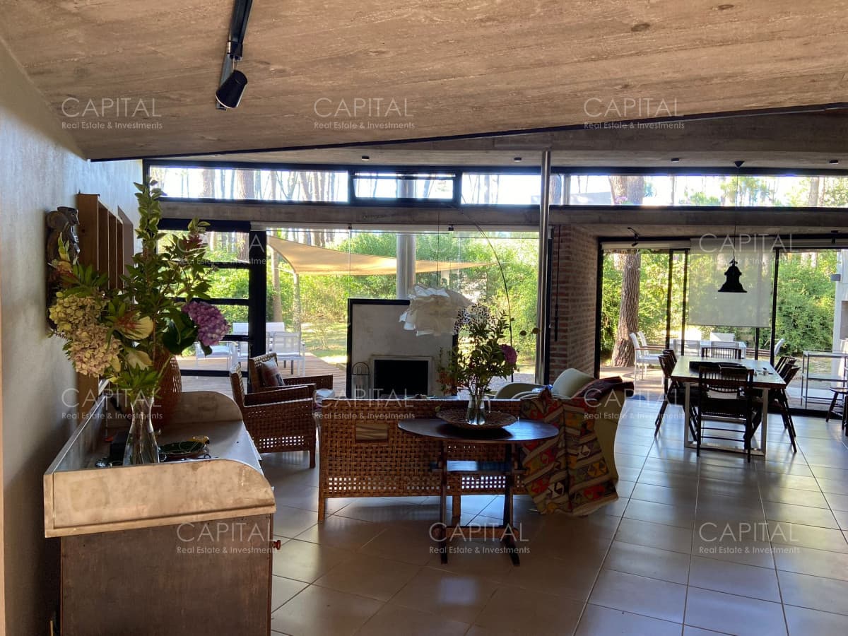 Casa en Laguna Blanca Barrio Privado