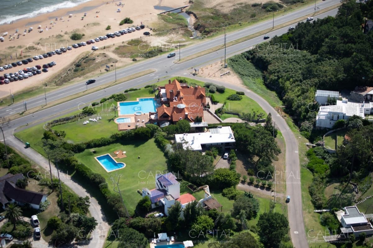 Casa Frente al Mar de Playa Mansa