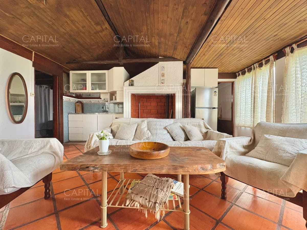 Casa de cuatro dormitorios en Manantiales