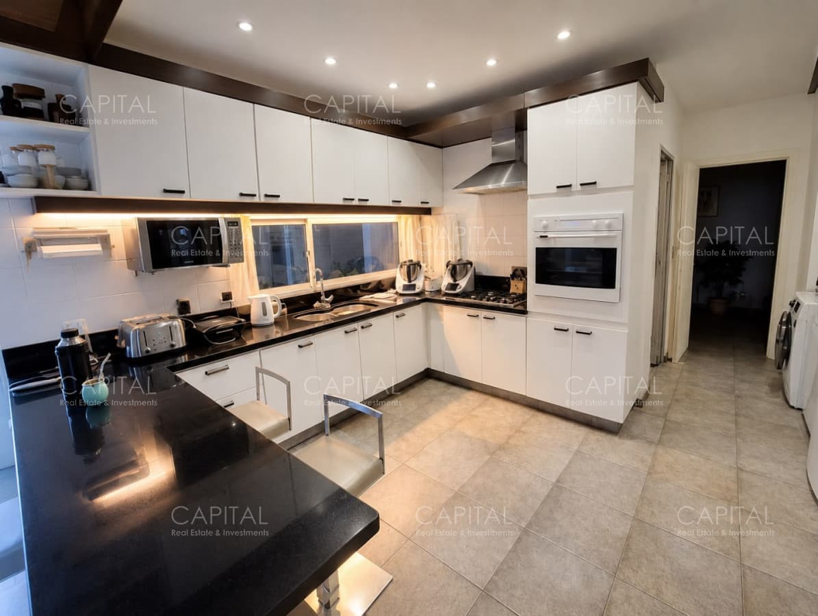 Casa reciclada en Punta del este,Pinares en Venta