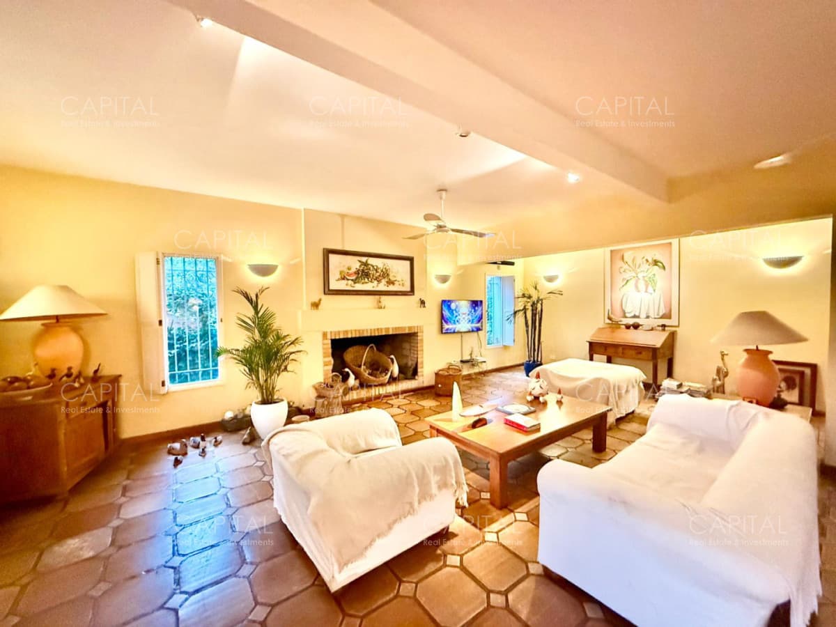 Casa Estilo Francesa en Punta del Este