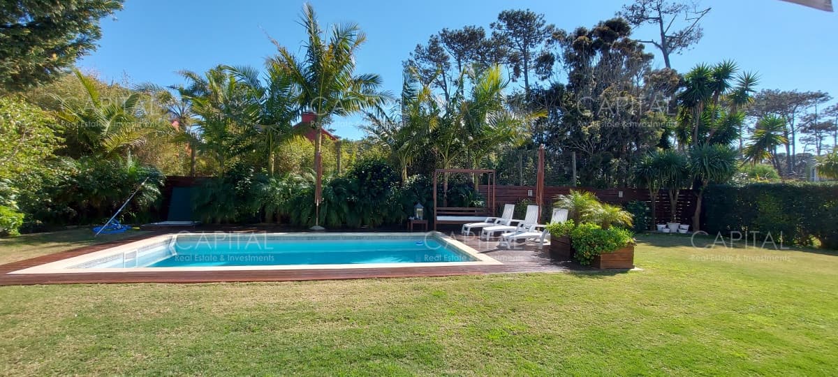 Casa en Montoya con vistas al Mar