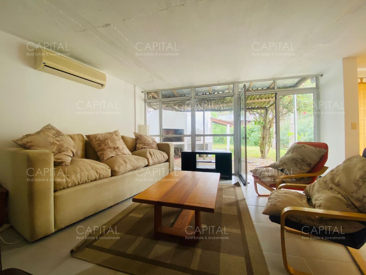 Linda casa en venta en Montoya, La Barra