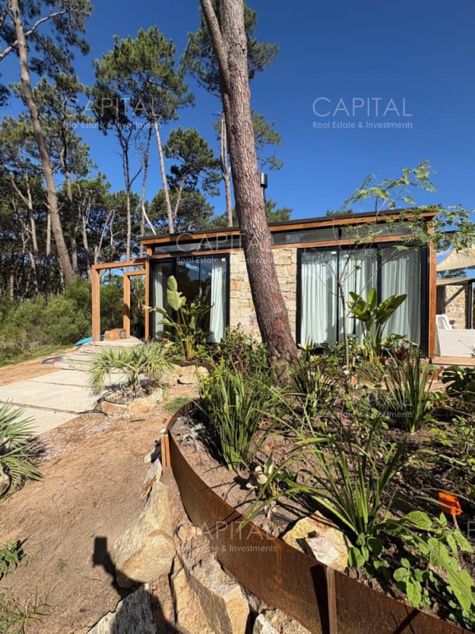 Casa con piscina en barrio privado Reserva Montoya en La Barra