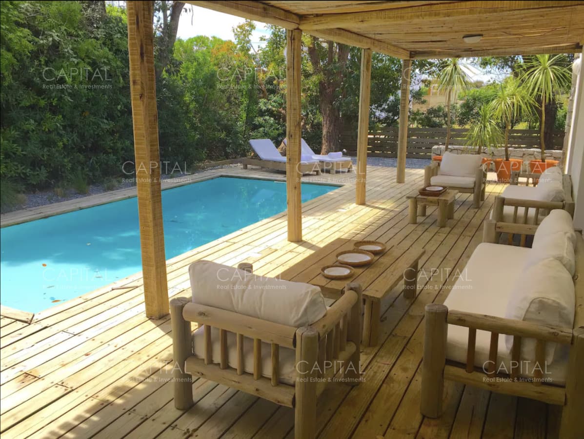 Excelente casa en alquiler en Jose Ignacio