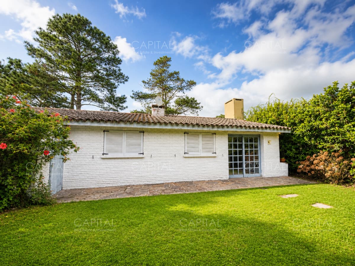 Casa en venta de Tres Dromitorios en Rincon del Indio