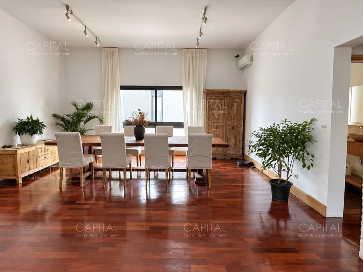 Casa en venta con renta en Lomas de La Tahona