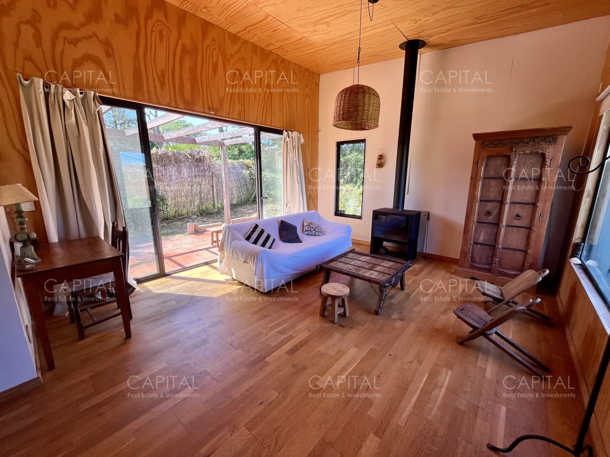 Casa en Venta en Manantiales con vista al mar y al bosque