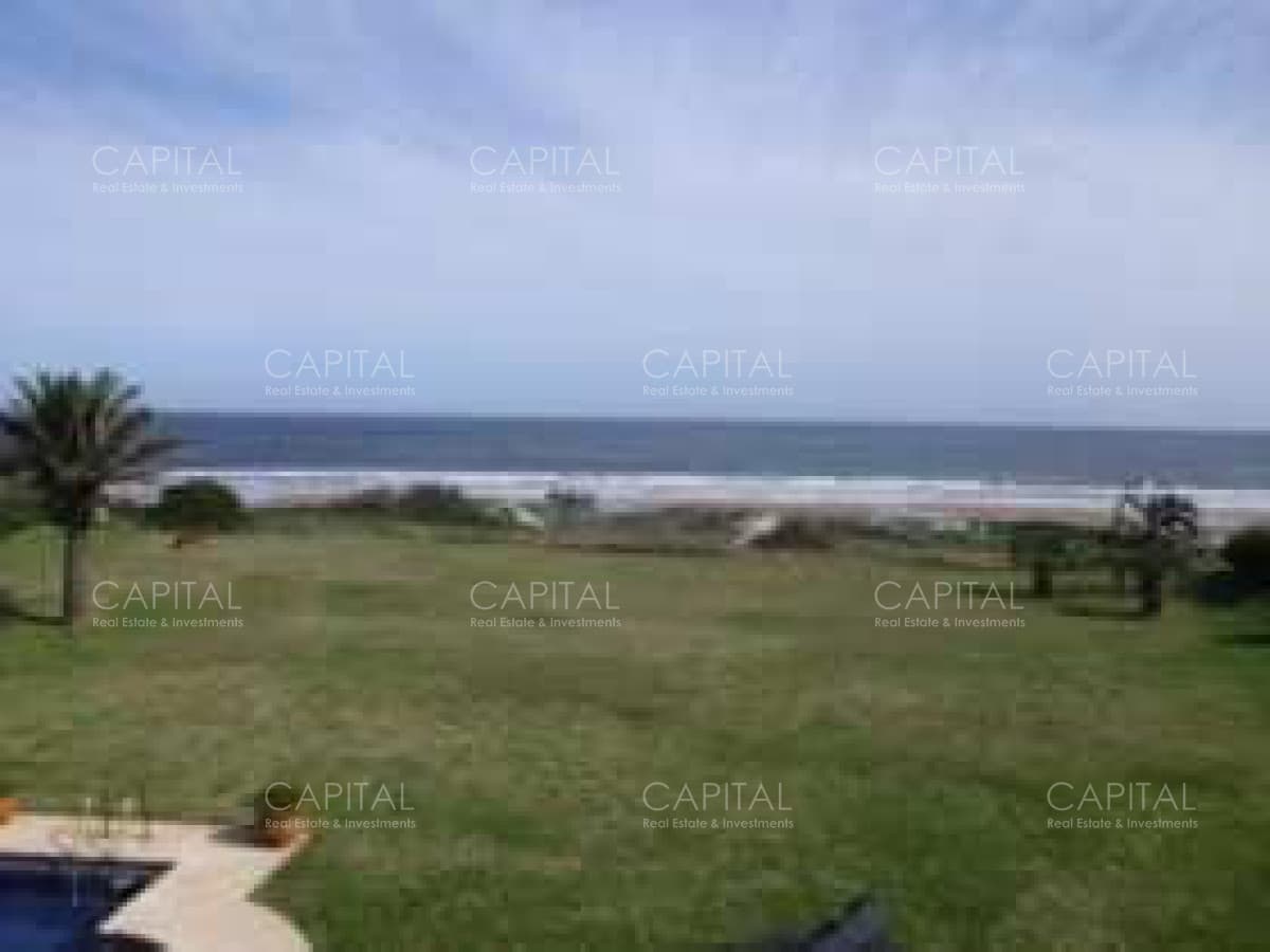 Casa residencial en el mar, Solanas, Punta del Ballena