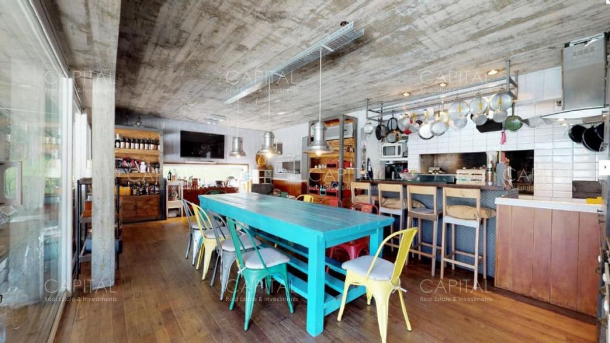 Casa Moderna en Barrio Privado La Arbolada en Venta