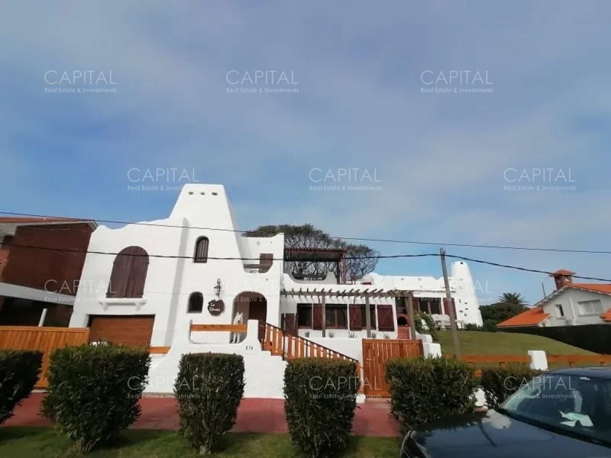 Casa en Venta Puerto de Punta del Este Península Frente al Mar Playa Mansa