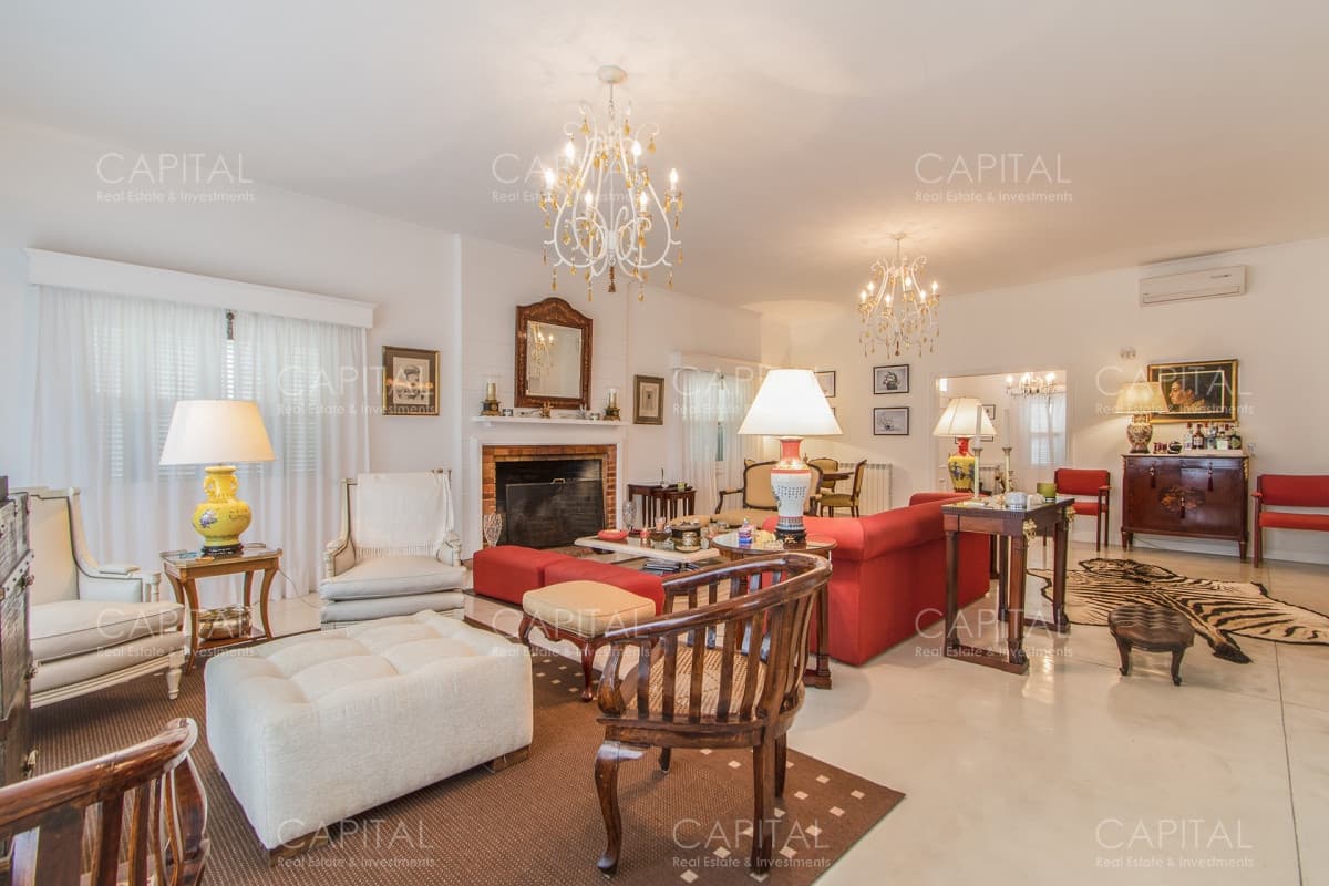 Casa de construcción tradicional totalmente reciclada en San Rafael en Venta