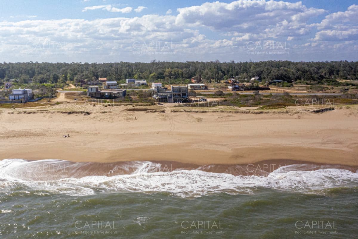 Casa en Jose Ignacio Santa Mónica Vistas incomparables y distribución excepcional