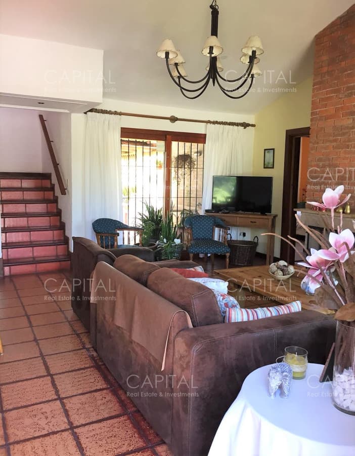 Muy buena casa de 4 dormitorios en alquiler